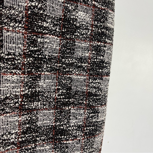 ANN TAYLOR Black White Red Tweed Like Pencil Skirt Size 2 NWT - Picture 2 of 7